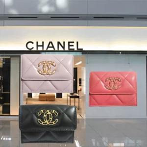 Arrive immediately∞ Domestic ■19 Small Flap Wallet